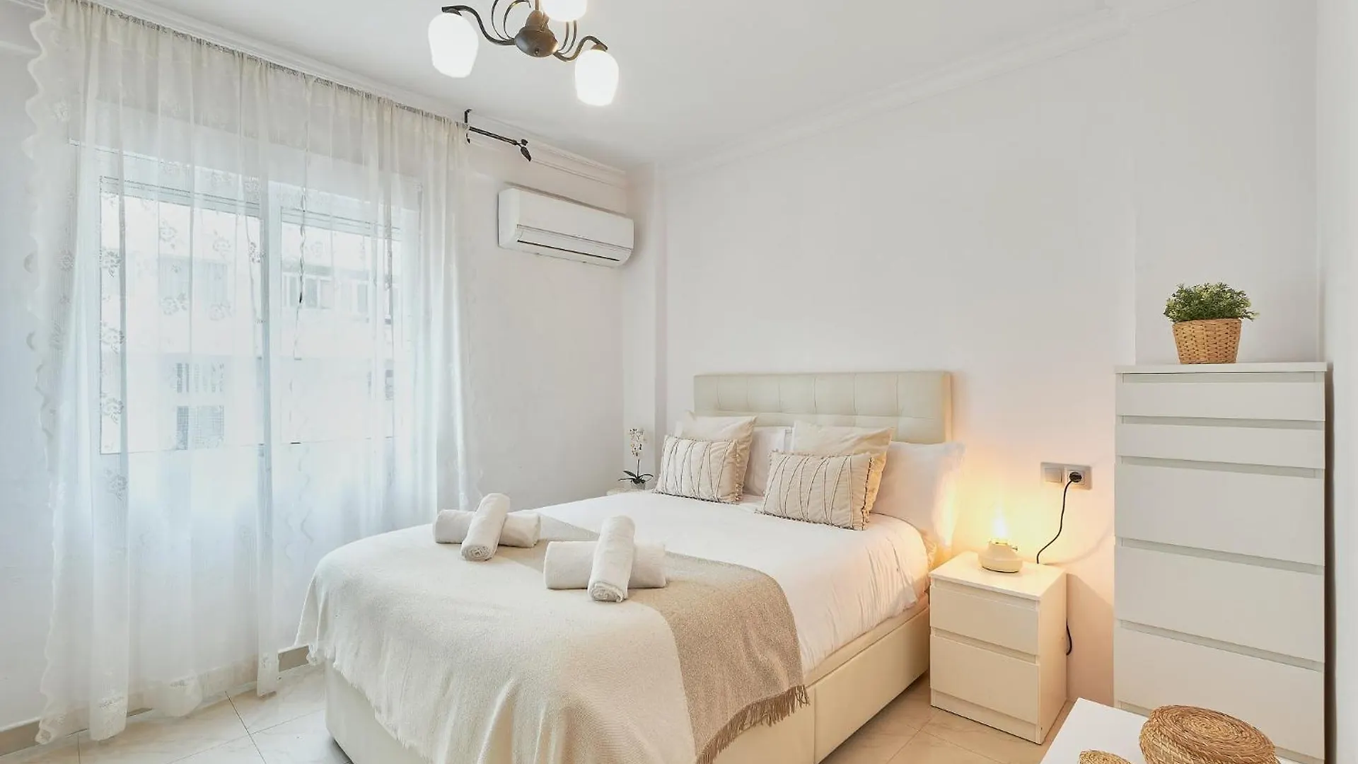 Apartamento Alice'S Home Delight Málaga